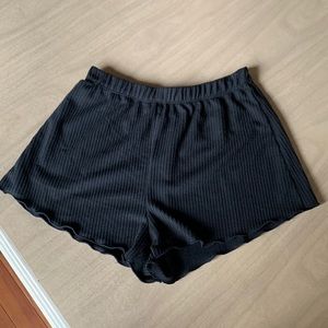 Lucki Clover Boutique Blue Blush Los Angeles Black Ribbed Shorts